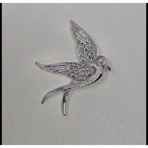 Vintage Sarah Coventry Silver Tone Swallow Bird Brooch Pin 2.5 Inch Openwork